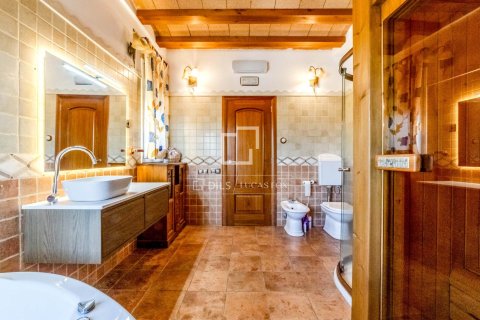 Huvila myytävänä Sitges, Barcelona, Espanja, 5 makuuhuonetta, 178 m2 No. 161411 - kuva 24