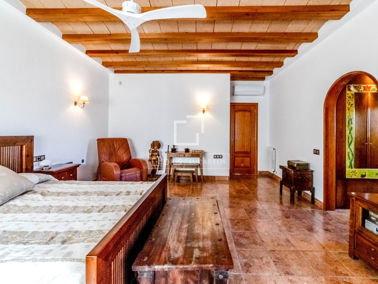 Villa in Sitges, Barcelona, Spanien 5 Schlafzimmer, 178 m2 Nr. 161411