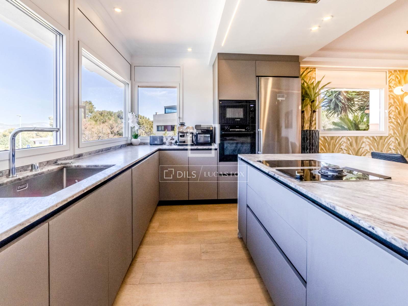 Villa in Sitges, Barcelona, Spanien 5 Schlafzimmer, 178 m2 Nr. 161411