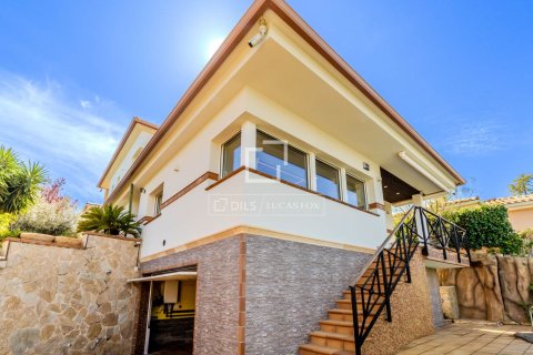 Huvila myytävänä Sitges, Barcelona, Espanja, 5 makuuhuonetta, 178 m2 No. 161411 - kuva 27