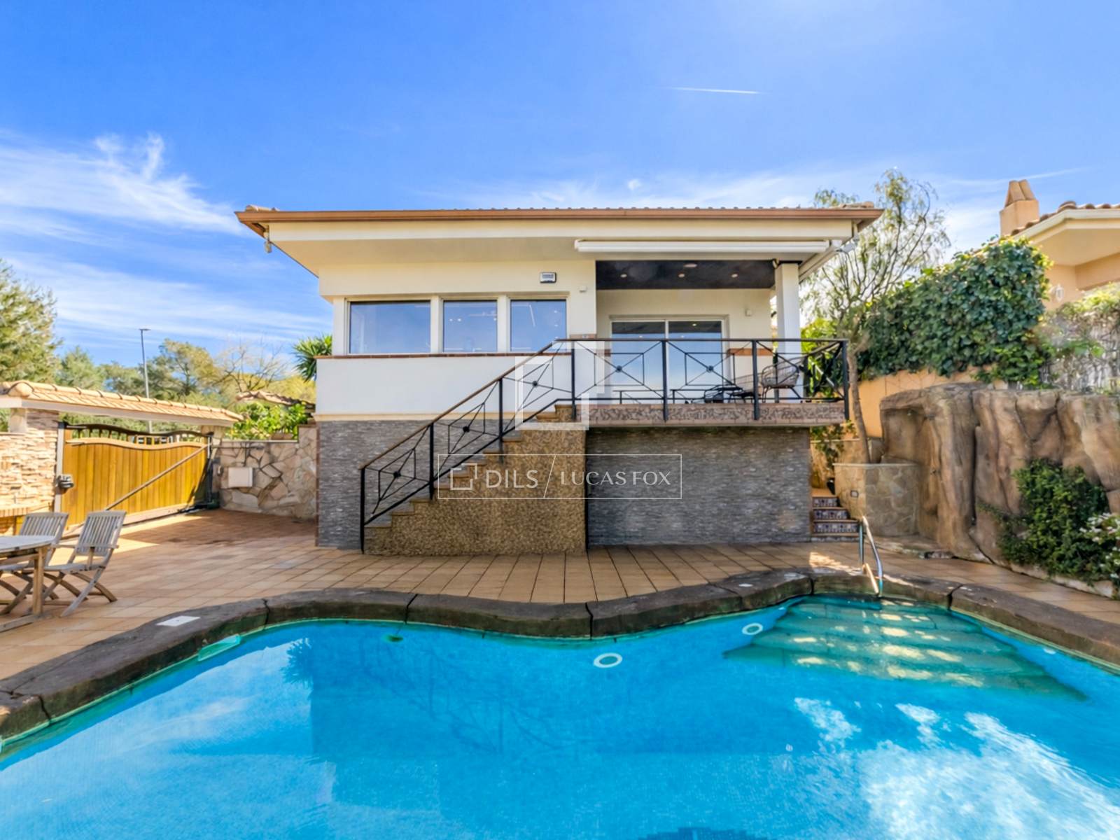 Villa in Sitges, Barcelona, Spanien 5 Schlafzimmer, 178 m2 Nr. 161411