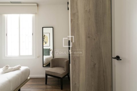 Lägenhet till salu i Barcelona, Spanien 3 sovrum, 84 kvm. Nr. 161408 - foto 23