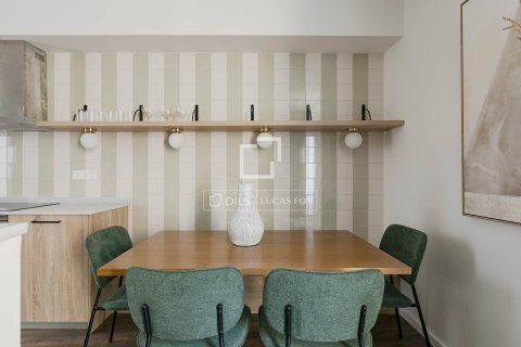 Lägenhet till salu i Barcelona, Spanien 3 sovrum, 84 kvm. Nr. 161408 - foto 10