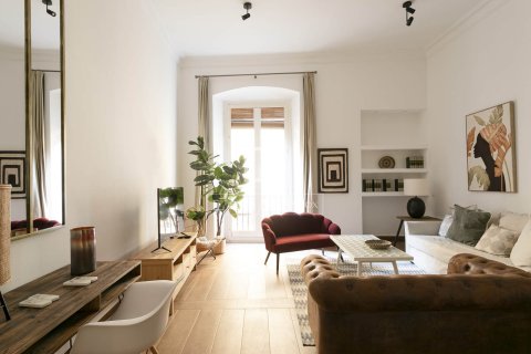 Lägenhet till salu i Barcelona, Spanien 2 sovrum, 105 kvm. Nr. 161407 - foto 4