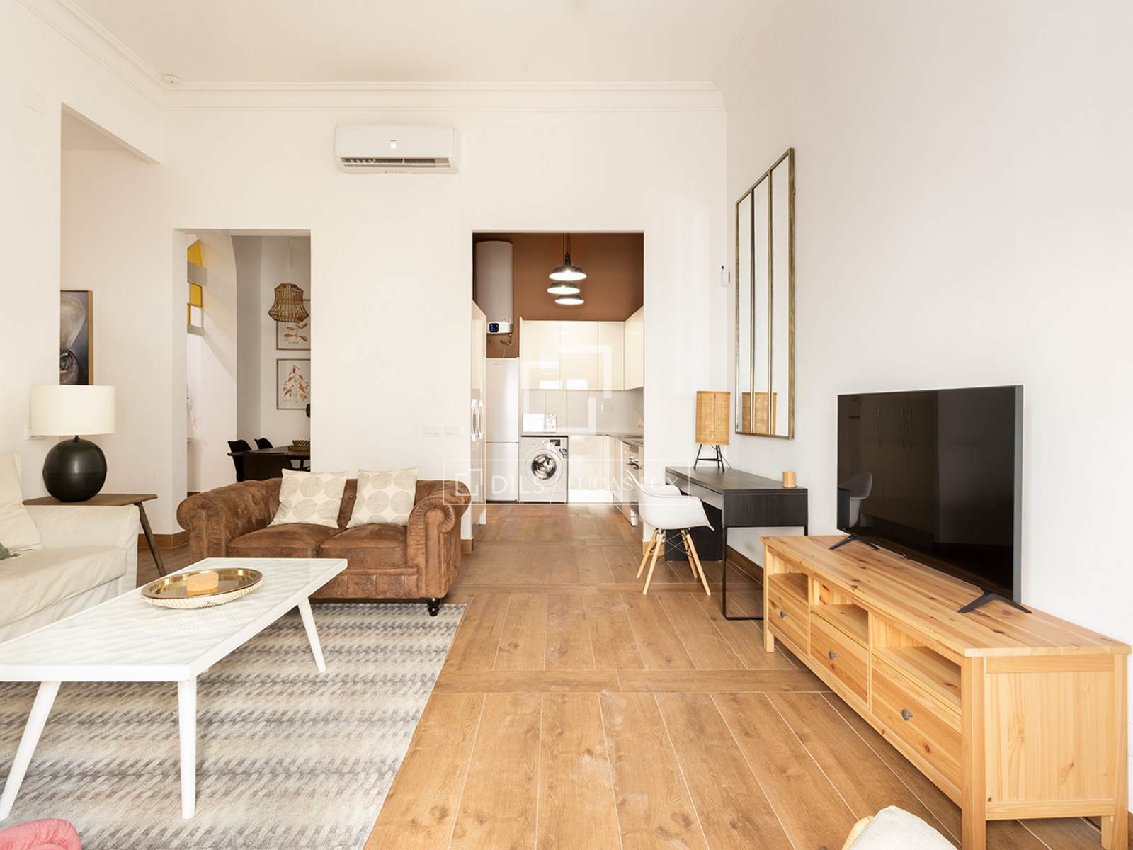 Apartment in Barcelona, Spain 2 bedrooms, 105 sq.m. No. 161407