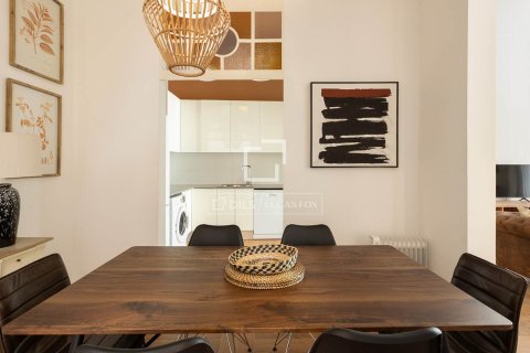 Apartament w Barcelona, Hiszpania 2 sypialnie, 105 mkw. nr 161407 – zdjęcie 28