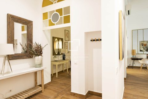 Lägenhet till salu i Barcelona, Spanien 2 sovrum, 105 kvm. Nr. 161407 - foto 18