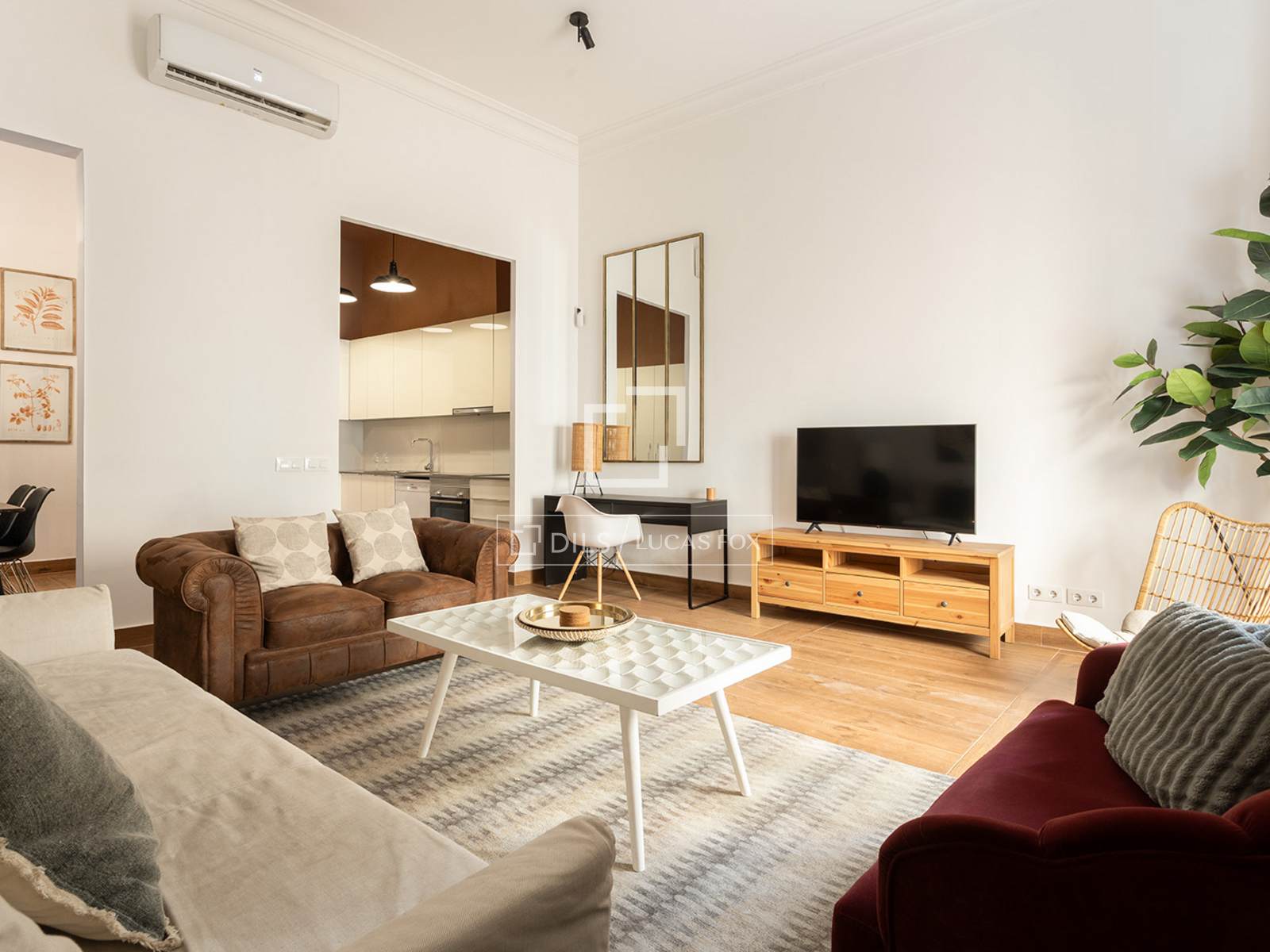 Apartment in Barcelona, Spain 2 bedrooms, 105 sq.m. No. 161407