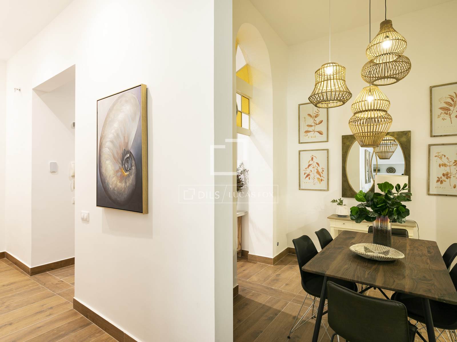 Apartment in Barcelona, Spain 2 bedrooms, 105 sq.m. No. 161407