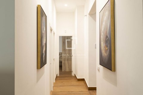 Lägenhet till salu i Barcelona, Spanien 2 sovrum, 105 kvm. Nr. 161407 - foto 20