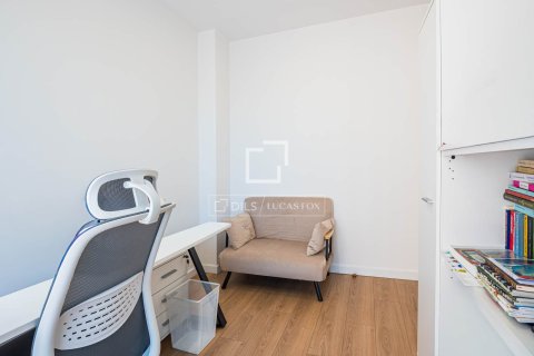 Lägenhet till salu i Sant Cugat Del Valles, Barcelona, Spanien 3 sovrum, 116 kvm. Nr. 161412 - foto 23