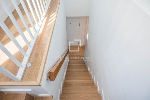 Lägenhet till salu i Sant Cugat Del Valles, Barcelona, Spanien 3 sovrum, 116 kvm. Nr. 161412 - foto 27