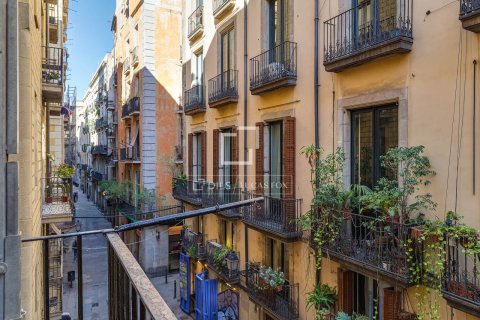 Lägenhet till salu i Barcelona, Spanien 3 sovrum, 116 kvm. Nr. 161409 - foto 14