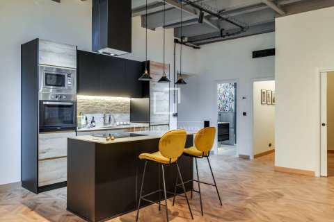 Lägenhet till salu i Barcelona, Spanien 3 sovrum, 116 kvm. Nr. 161409 - foto 12