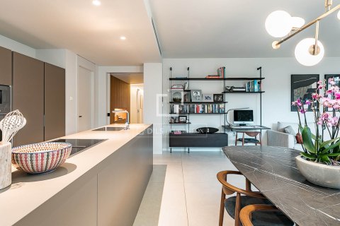 Apartment à vendre à Barcelona, Espagne, 4 chambres, 164 m2 No. 161443 - photo 9