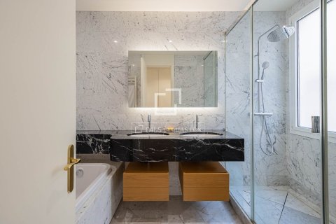 Lägenhet till salu i Barcelona, Spanien 5 sovrum, 236 kvm. Nr. 161441 - foto 23