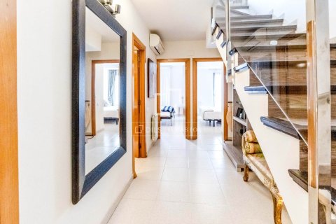 Penthouse à vendre à Sitges, Barcelona, Espagne, 3 chambres, 91 m2 No. 161442 - photo 9