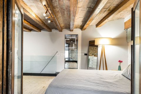 Apartment for sale in Barcelona, Spain 1 bedroom, 90 sq.m. No. 161445 - photo 15