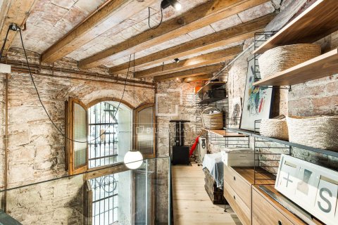 Apartment for sale in Barcelona, Spain 1 bedroom, 90 sq.m. No. 161445 - photo 22