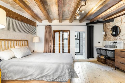 Apartment for sale in Barcelona, Spain 1 bedroom, 90 sq.m. No. 161445 - photo 5