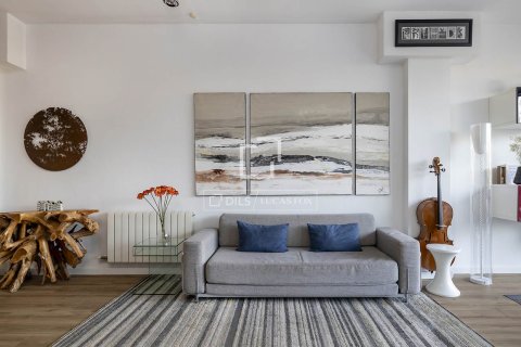 Apartment for sale in Barcelona, Spain 1 bedroom, 70 sq.m. No. 161446 - photo 5