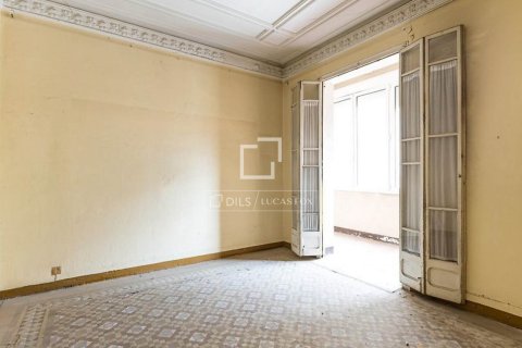 Apartment à vendre à Barcelona, Espagne, 4 chambres, 156 m2 No. 161447 - photo 17