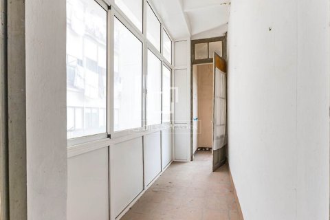Apartment à vendre à Barcelona, Espagne, 4 chambres, 156 m2 No. 161447 - photo 23