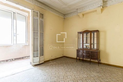 Apartment à vendre à Barcelona, Espagne, 4 chambres, 156 m2 No. 161447 - photo 12