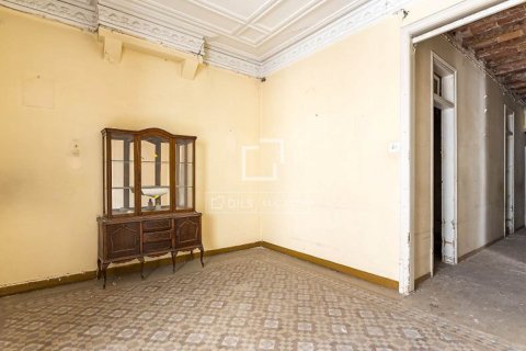 Apartment à vendre à Barcelona, Espagne, 4 chambres, 156 m2 No. 161447 - photo 13