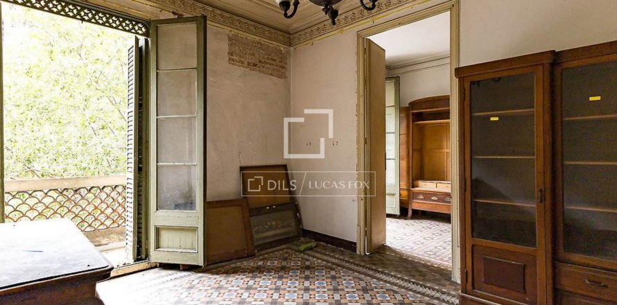 Apartment à Barcelona, Espagne 4 chambres, 156 m2 No. 161447