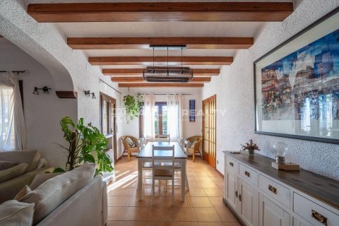 House à vendre à Calonge, Girona, Espagne, 4 chambres, 192 m2 No. 177131 - photo 8