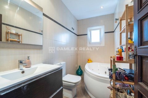 Villa à vendre à Lloret de Mar, Girona, Espagne, 6 chambres, 524 m2 No. 177125 - photo 20