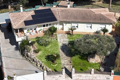 Villa à Santa Cristina d'Aro, Girona, Espagne 4 chambres, 240 m2 No. 177130