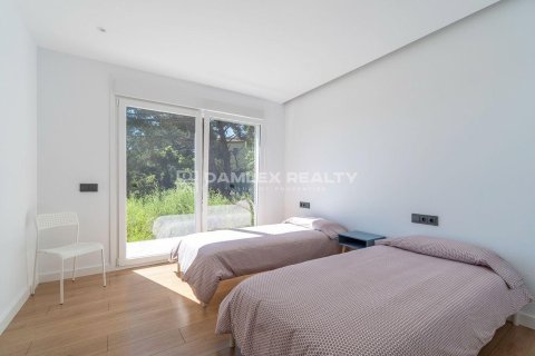 Villa à vendre à Lloret de Mar, Girona, Espagne, 4 chambres, 187 m2 No. 177127 - photo 30