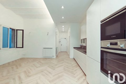 Продажа квартиры в Барселона, Испания 1 спальня, 70м2 №154164 - фото 14