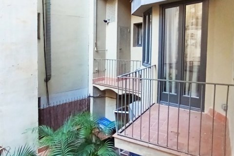 Продажа квартиры в Барселона, Испания 1 спальня, 70м2 №154164 - фото 19