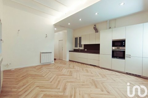 Продажа квартиры в Барселона, Испания 1 спальня, 70м2 №154164 - фото 11