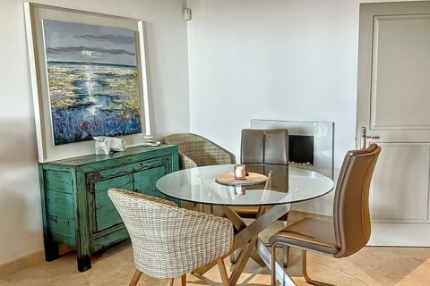 Apartamento en venta en Casares, Málaga, España 2 dormitorios, 138 m2 No. 154167 - foto 9