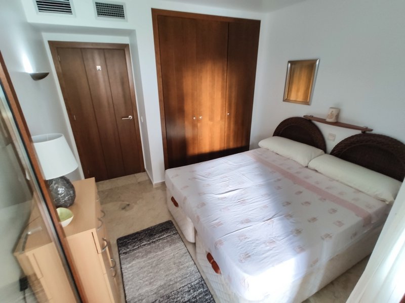 Apartment in Punta Prima, Alicante, Spain 2 bedrooms, 70 sq.m. No. 144732