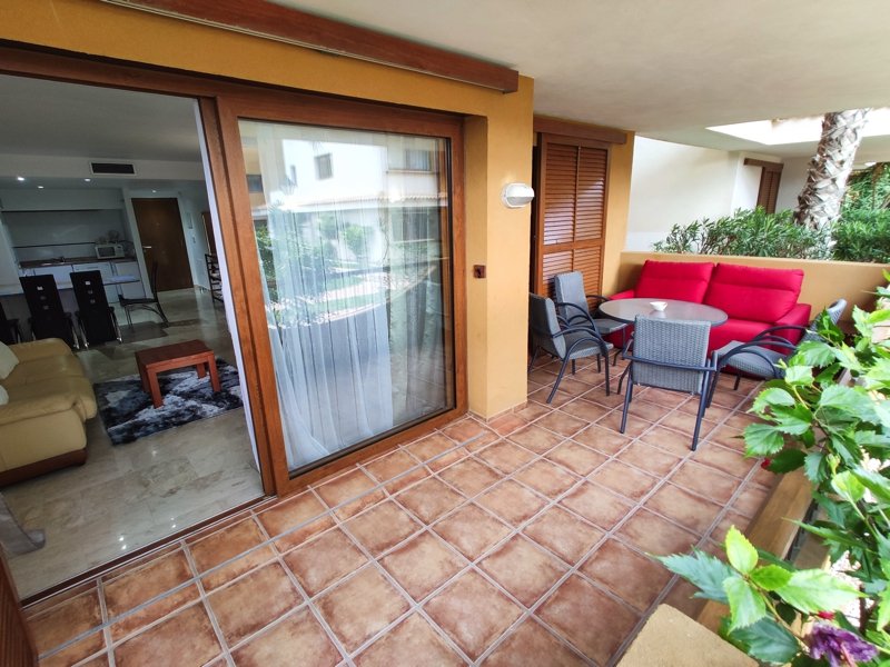 Apartment in Punta Prima, Alicante, Spain 2 bedrooms, 70 sq.m. No. 144732