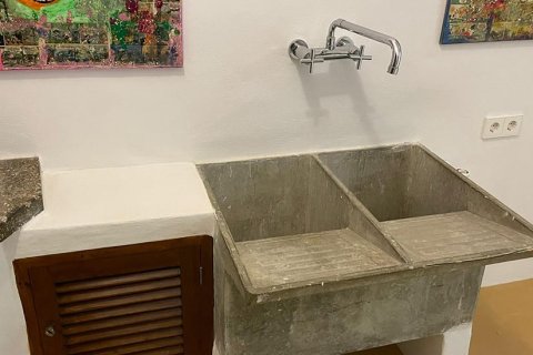 Villa till salu i Andratx, Mallorca, Spanien 2 sovrum, 168 kvm. Nr. 147764 - foto 18