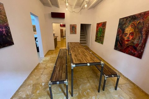 Villa till salu i Andratx, Mallorca, Spanien 2 sovrum, 168 kvm. Nr. 147764 - foto 2