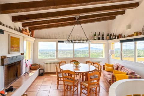 Hus till salu i Tortosa, Tarragona, Spanien 12 sovrum, 821 kvm. Nr. 153360 - foto 20