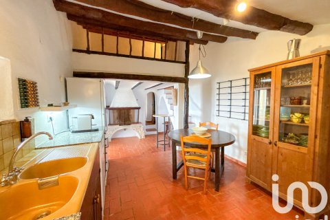 Hus till salu i Tortosa, Tarragona, Spanien 12 sovrum, 821 kvm. Nr. 153360 - foto 22