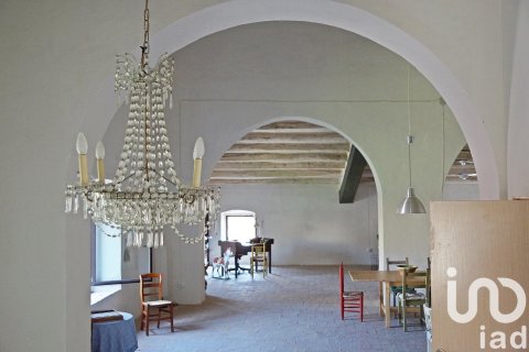 Hus till salu i Torroella de Montgri, Girona, Spanien 12 sovrum, 2062 kvm. Nr. 153363 - foto 6