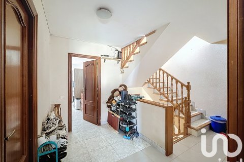 Продажа таухауса в Виланова-и-ла-Желтру, Барселона, Испания 5 спален, 252м2 №153364 - фото 17