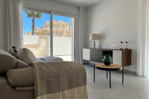 Lägenhet till salu Torrevieja, Alicante, Spanien 3 sovrum, 110 kvm. Nr. 139465 - foto 3