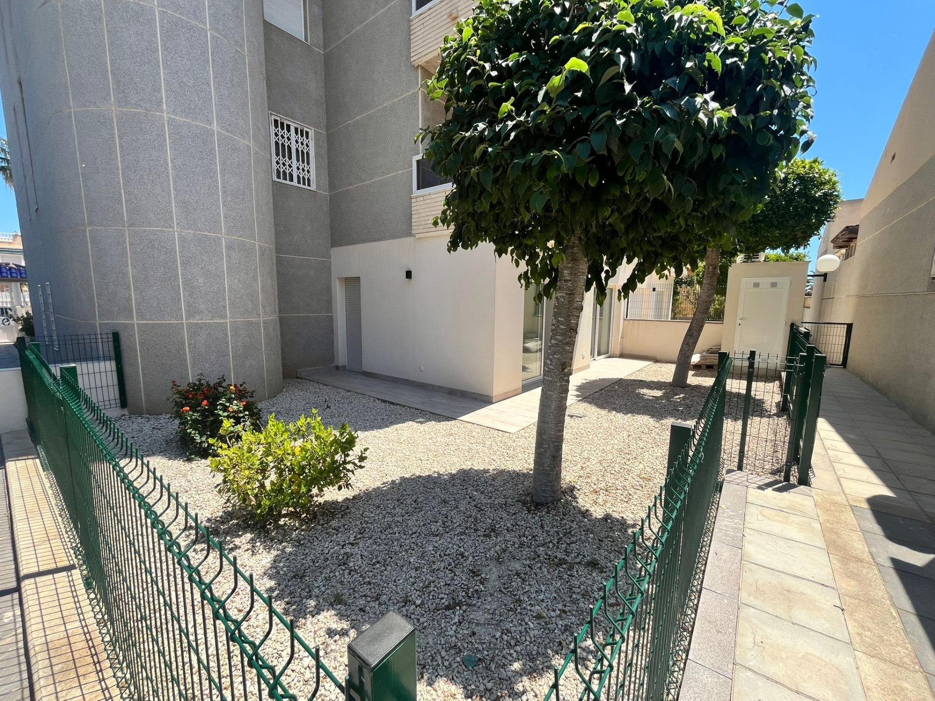 Dzīvoklis Torrevieja, Alicante, Spānijā 3 istabas, 110 m2 Nr. 139465