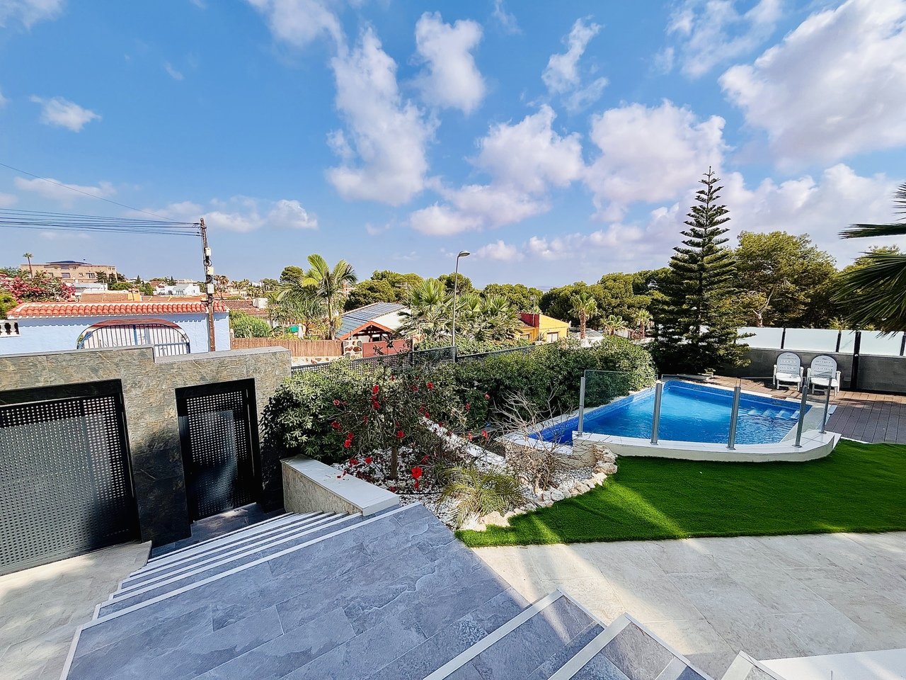 Villa en Los Balcones, Alicante, España 6 dormitorios, 218 m2 No. 139464