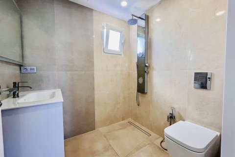 Villa till salu Torrevieja, Alicante, Spanien 6 sovrum, 218 kvm. Nr. 139464 - foto 16